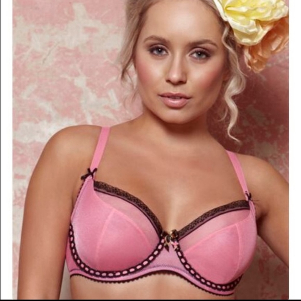 Tutti Rouge Nicole Bra. Pink. US size 32L